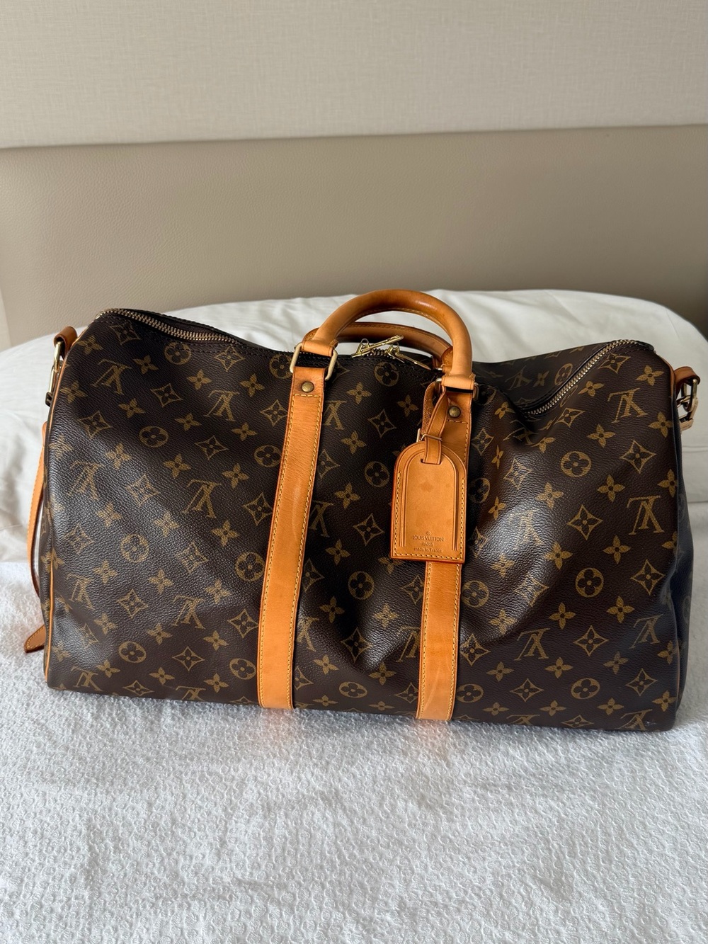 Louis Vuitton Keepall Bandoulière 45 - Picture 2 of 10